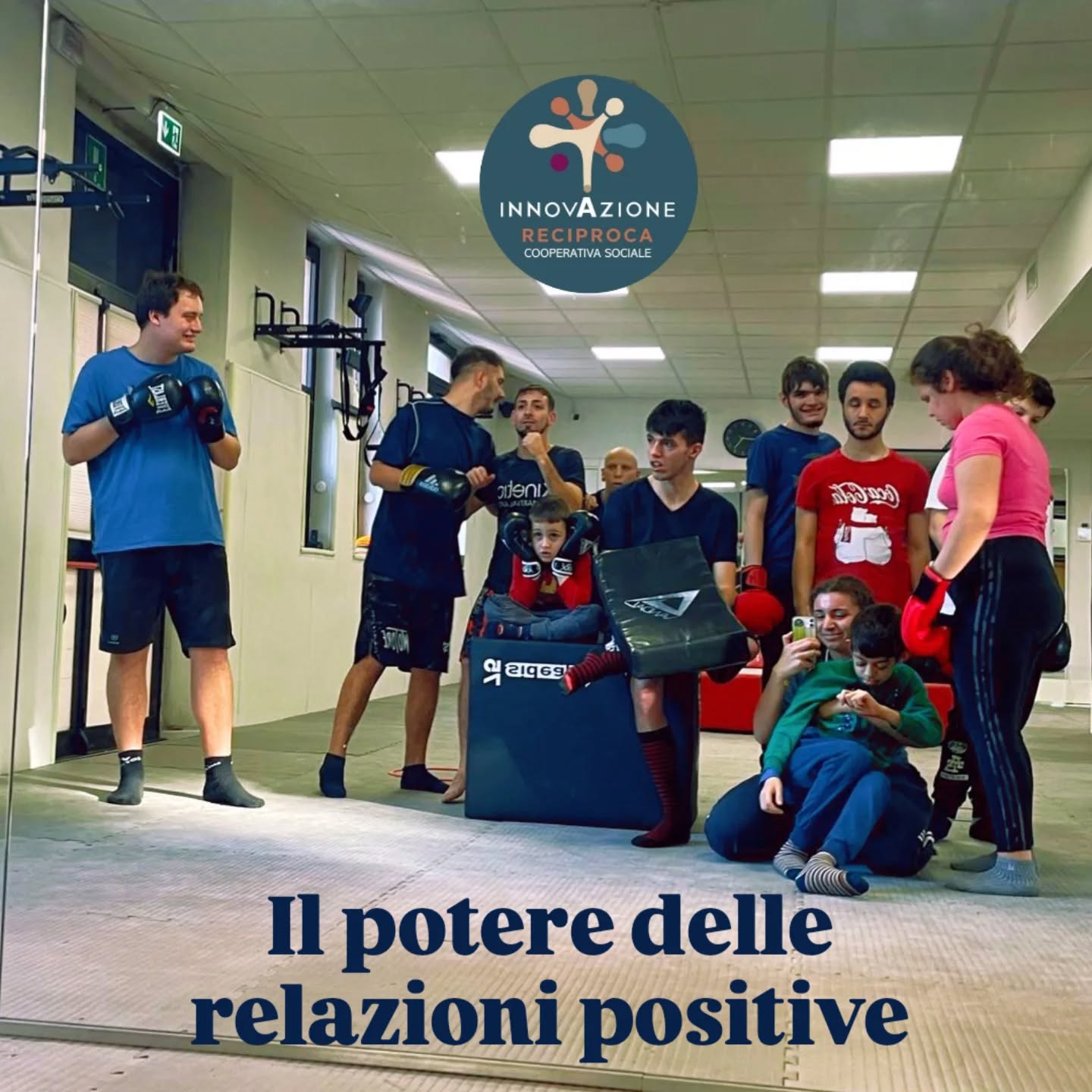 Lo sport è un mezzo per insegnare a comunicare, socializzare, vestirsi, gestire il proprio materiale. E' abilitazione in ambienti naturali, con motivazioni intrinseca.